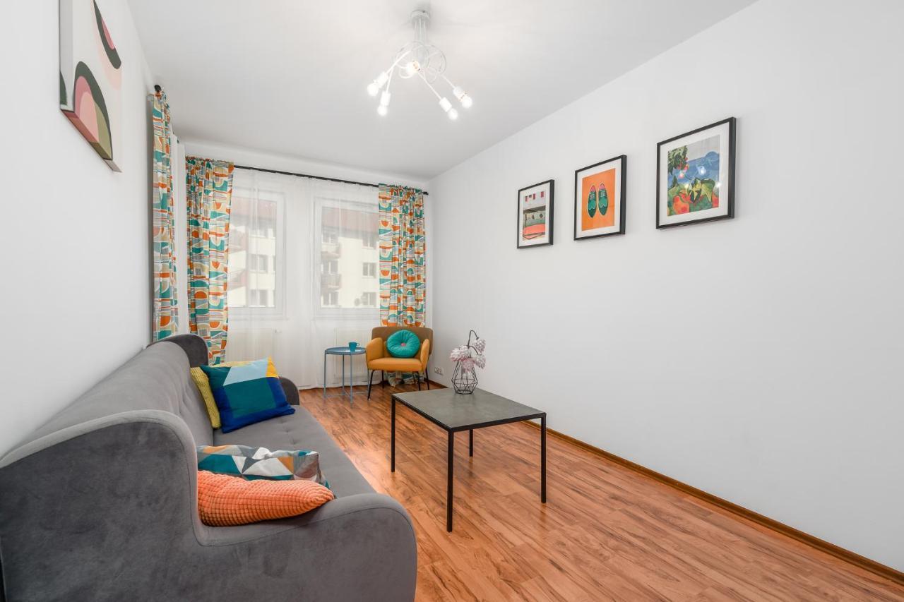 Sleepway Apartments - Garbary 95-75D Познан Екстериор снимка