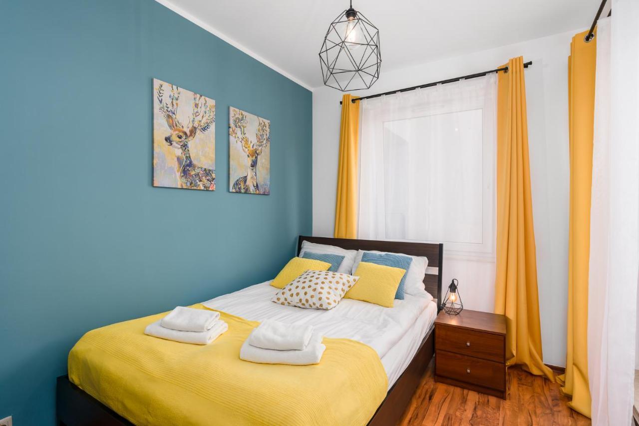Sleepway Apartments - Garbary 95-75D Познан Екстериор снимка