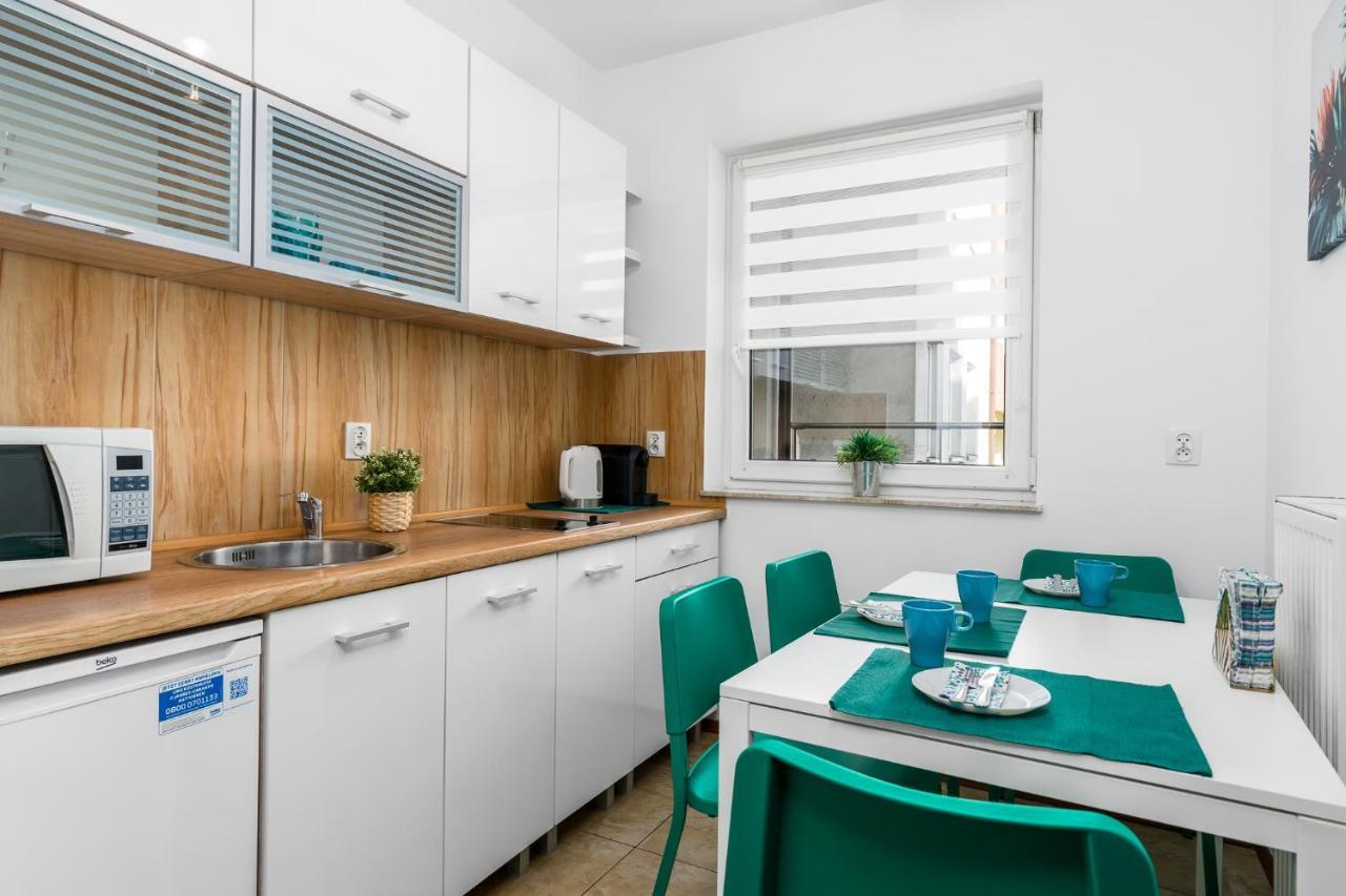 Sleepway Apartments - Garbary 95-75D Познан Екстериор снимка