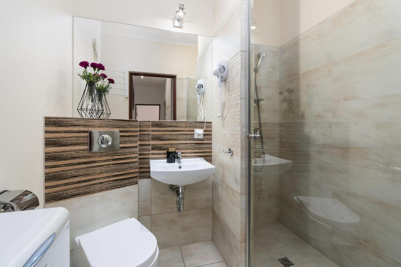 Sleepway Apartments - Garbary 95-75D Познан Екстериор снимка